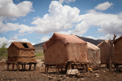 Himbové v oblasti Opuwa, Kaokeveld, Namibie - Planeta lidí