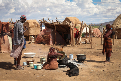 Himbové v oblasti Opuwa, Kaokeveld, Namibie - Planeta lidí