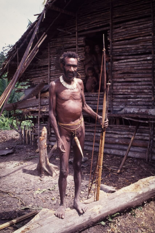 Kombai - Západní Papua - Irian Jaya, Indonésie - Planeta lidí | Jaromír Giecek