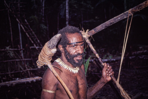 Kombai - Západní Papua - Irian Jaya, Indonésie - Planeta lidí | Jaromír Giecek