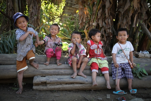 Muun Chin, Myanmar - Planeta lidí