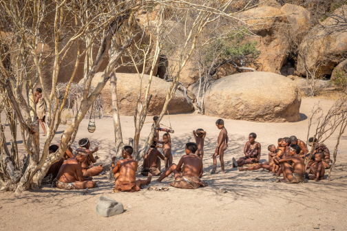 Sanové v Namibii - San Living Museum | Planeta lidí