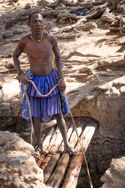 Hakaona - Muhacaona - Angola | Oblast Oncocua | Planeta lidí