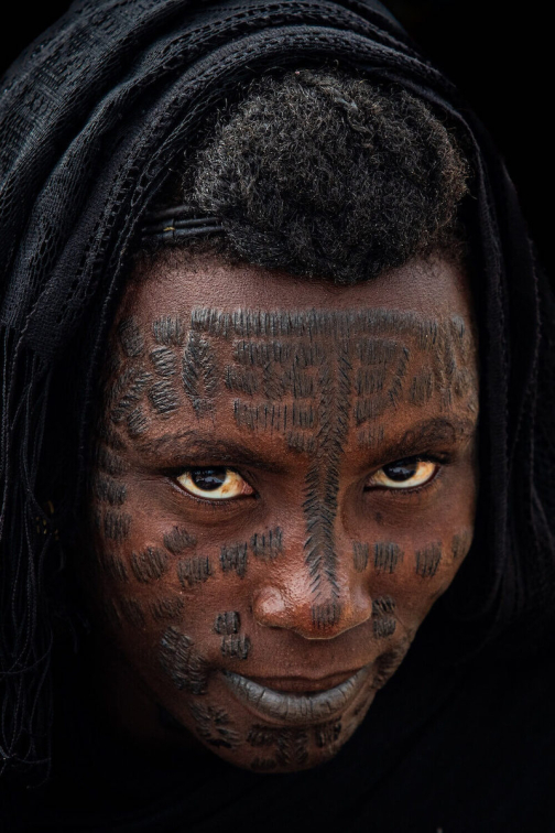 Žena kmene Fulani - Čad | Planeta lidí